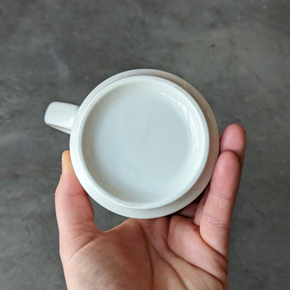 Vintage Minneapolis Minnesota The Minneapple Small White Ceramic Coffee Cup Mug - Picture 6 of 7